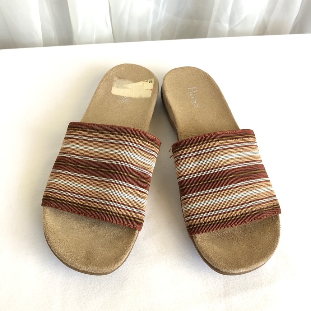 G.H. Bass and Co.  Trinidad Sandals
